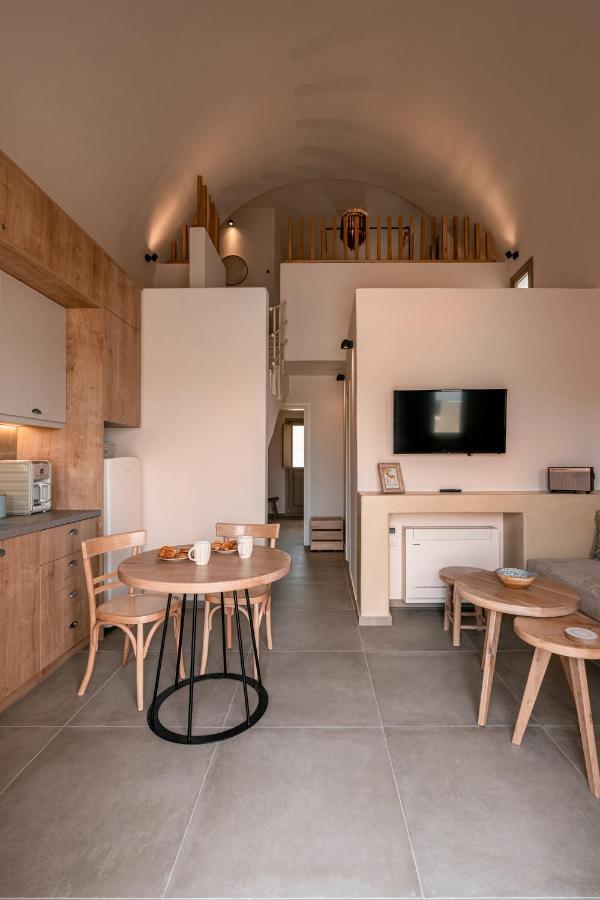 Living Moments Fira (Santorini) Exterior foto