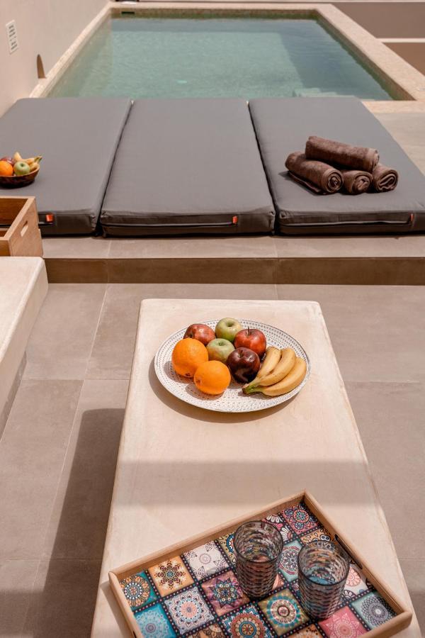 Living Moments Fira (Santorini) Exterior foto