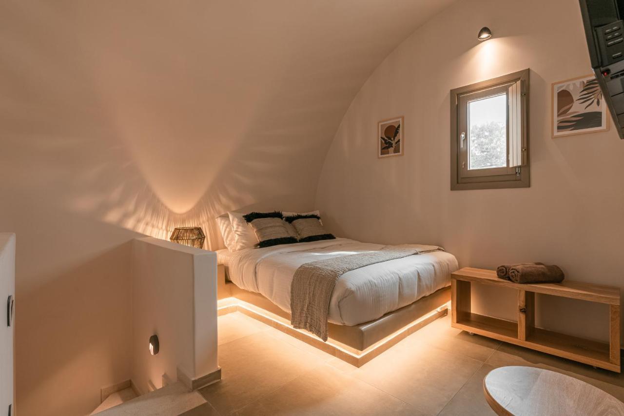 Living Moments Fira (Santorini) Exterior foto