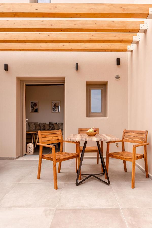 Living Moments Fira (Santorini) Exterior foto